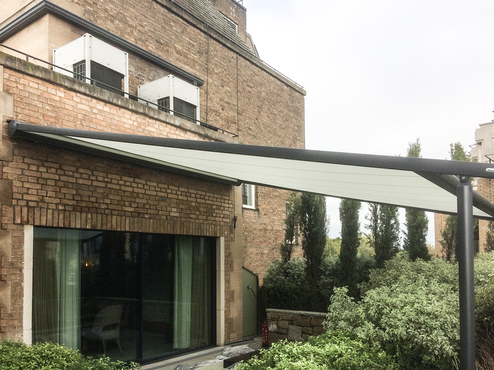 Urban Bellfort® awning The Apartment, Berkeley Hotel Morco Blinds